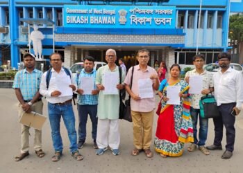 AISEC Bengal meet Education Secretary