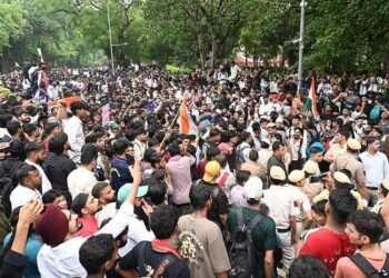 21 precious lives lost, thousands on streets – a mere Selfie Video?