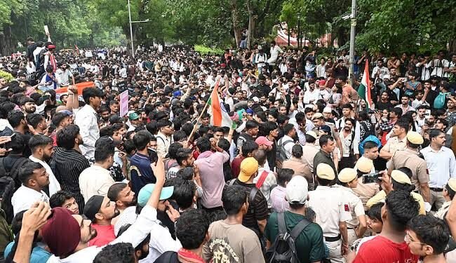 21 precious lives lost, thousands on streets – a mere Selfie Video?